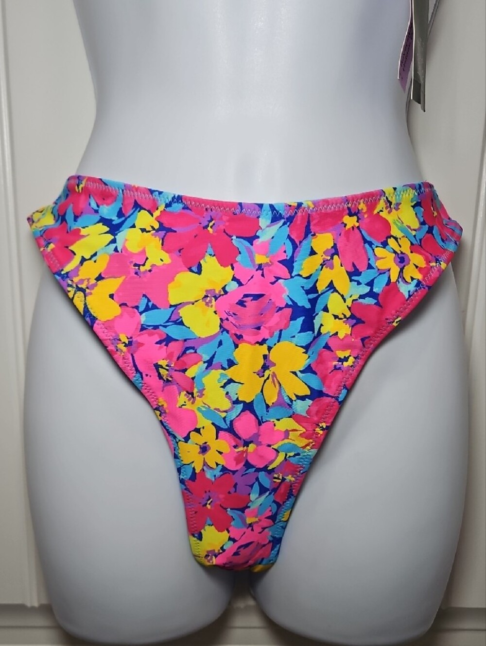 Wild Fable Reversible Bikini Swimsuit Set New XS Colorful Beach - Picture 3 of 10